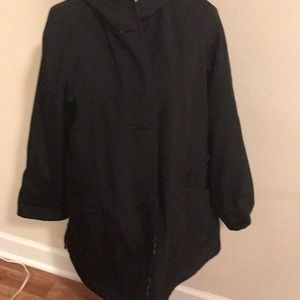 NEW Reverseable  trench coat  👋🏽👏👋🏽👏Gorgeous